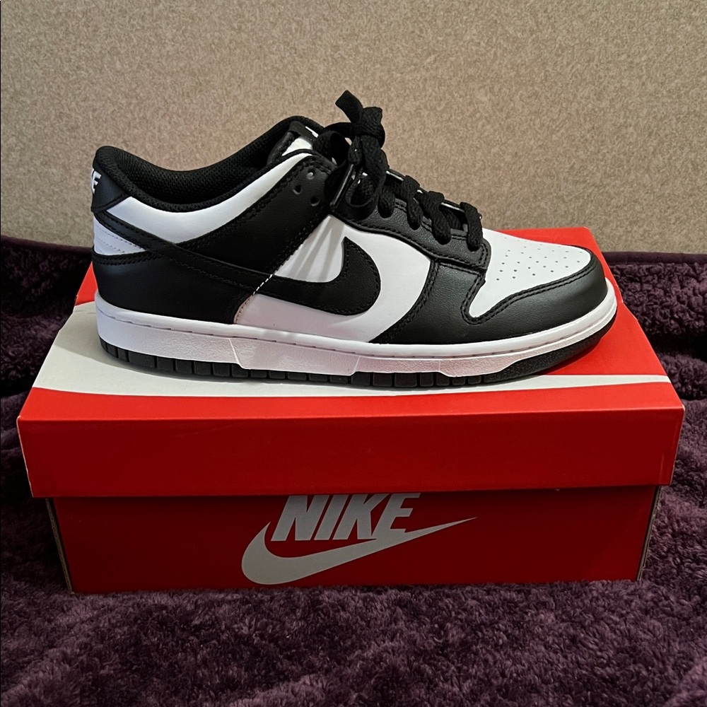 Nike Dunk Low Black & White Shoes
Youth size fits women’s 8